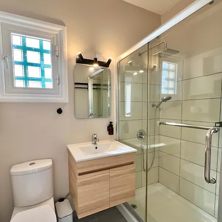 2 Bedroom Sea View, Balcony, Pool, Near - Casa Terracotta דירה
