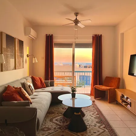 2 Bedroom Sea View, Balcony, Pool, Near - Casa Terracotta