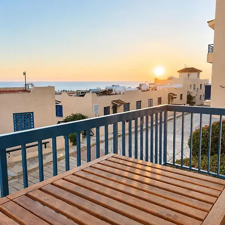 דירה 2 Bedroom Sea View, Balcony, Pool, Near - Casa Terracotta