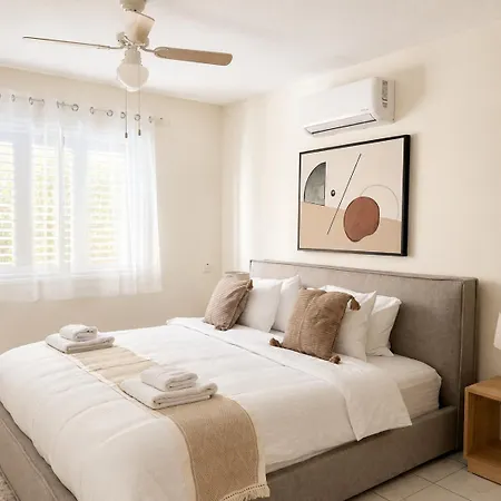 2 Bedroom Sea View, Balcony, Pool, Near - Casa Terracotta * Klorakas